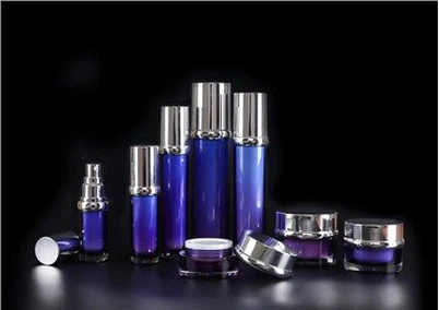 Airless pompflessen voor cosmetica